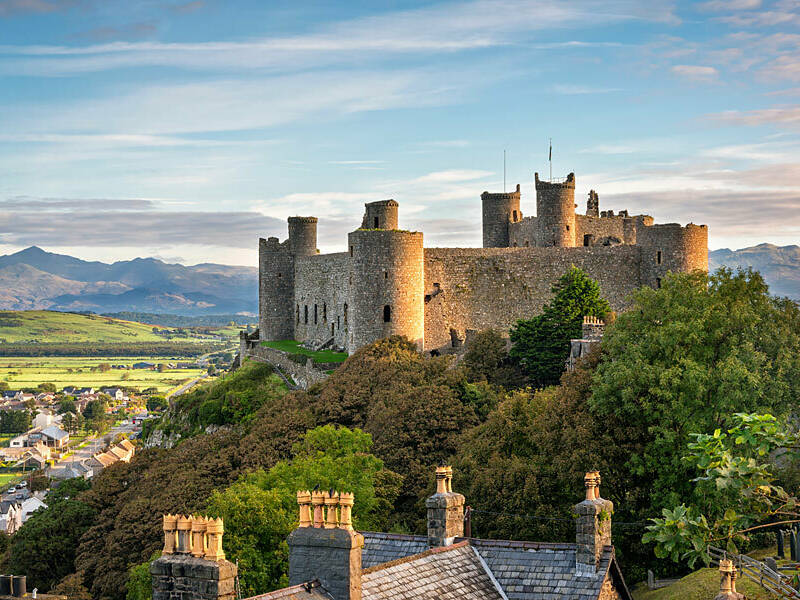 Harlech castle web