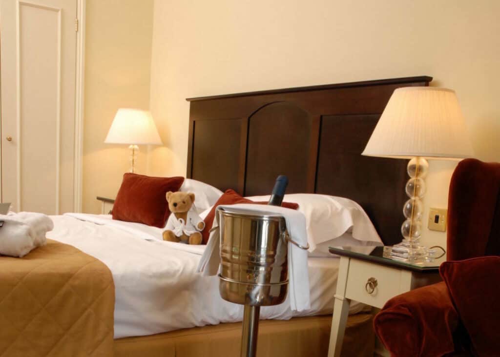 St George's Hotel — interior and exterior view 24