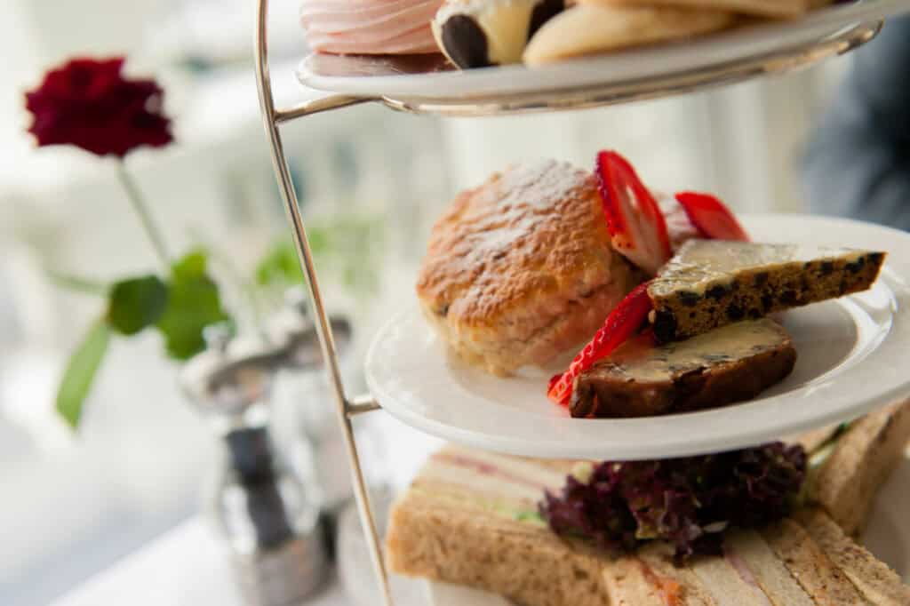 afternoon-tea-celynnen-photography-124