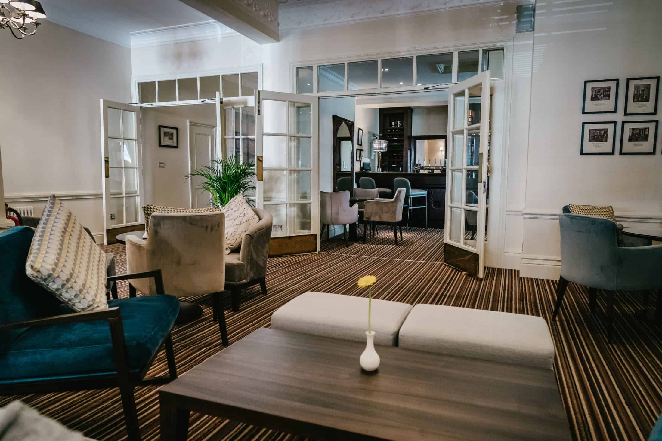 lounge and reception