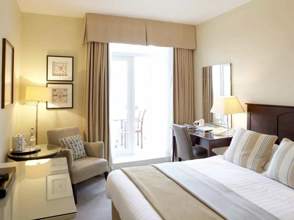 wedding bridal room, classic seaview double